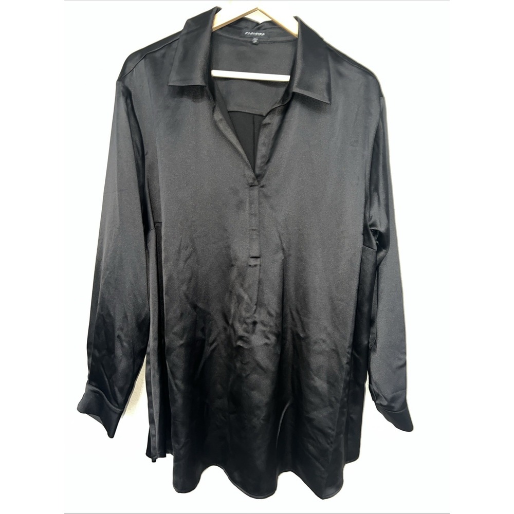 Pleione Women's BLACK 1/4 Button Down Satin V-Neck Long Sleeve 1X